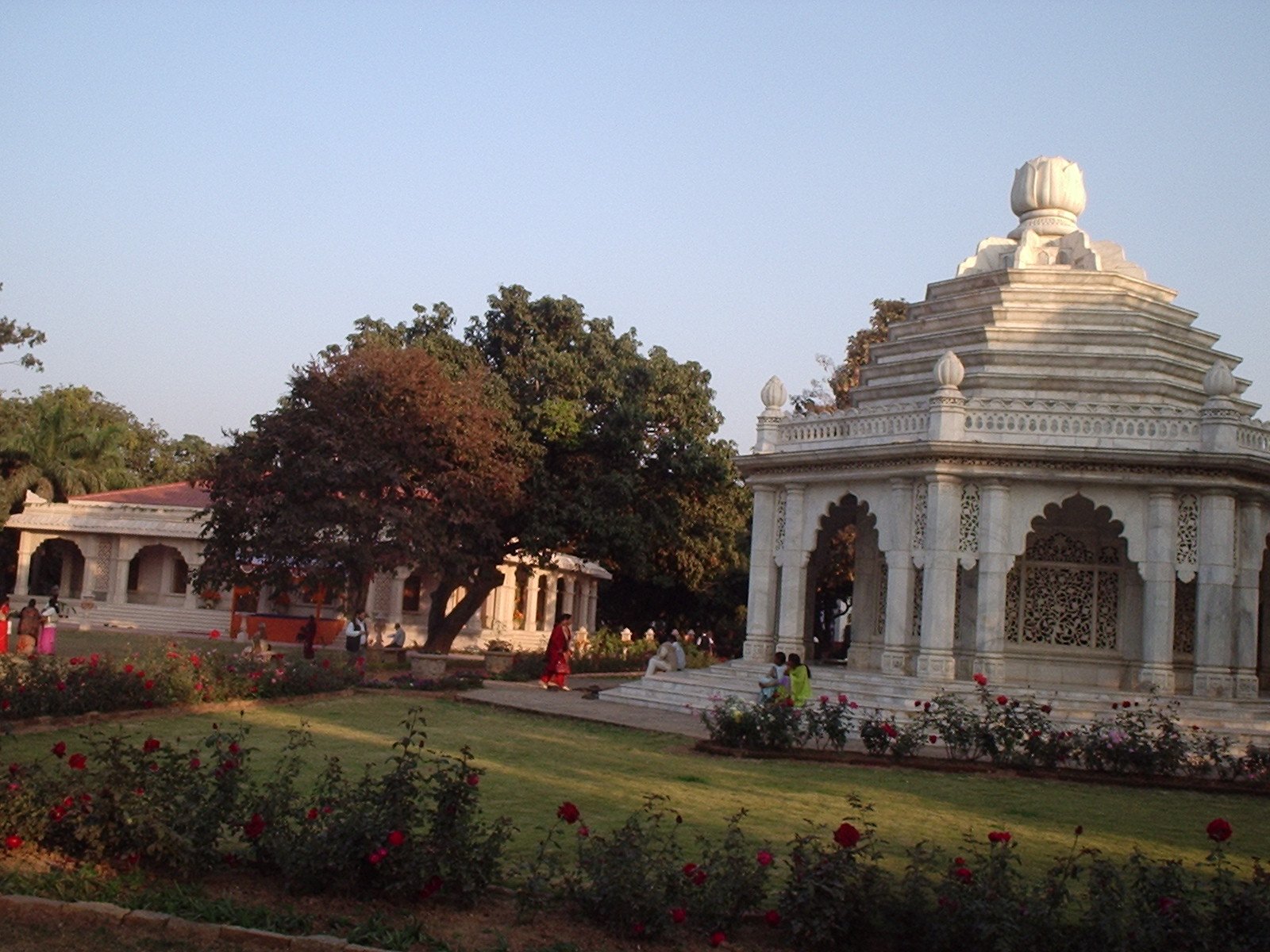 Dyan Mandir and Smriti Mandir